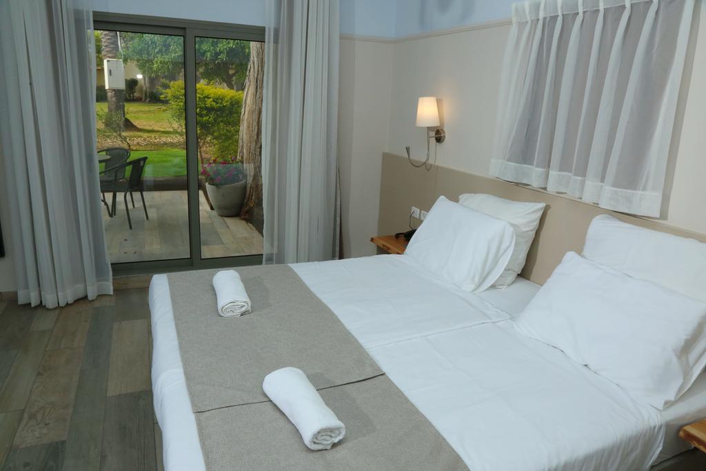 Ohalo Manor Hotel Kineret Pokoj fotografie